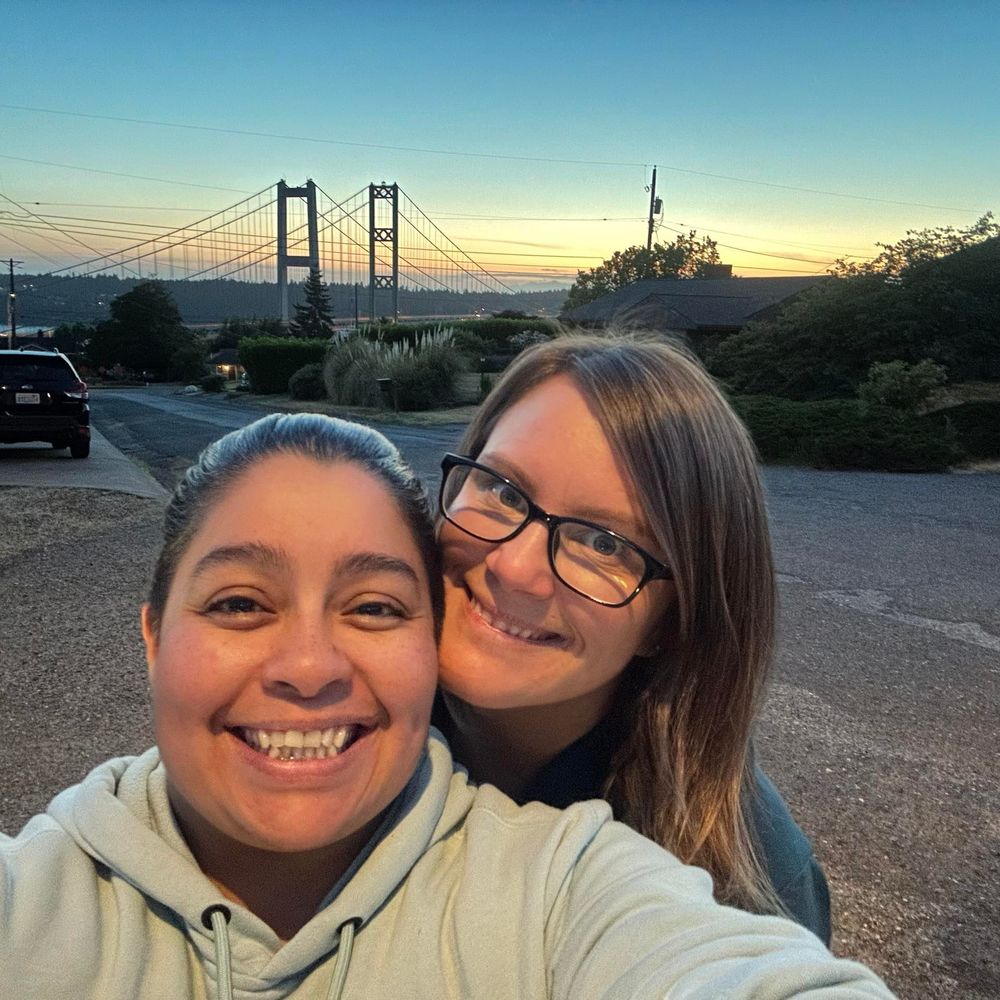 Meet your Posher, Roxanne